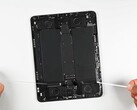 The Apple iPad is nearly impossible to repair, and expensive replacement parts make repairs less attractive. (Image source: iFixit)