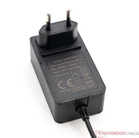 30-watt power adapter