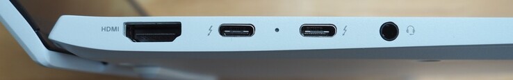 Left: HDMI, 2x USB-C 4 gen 3x2 (Power Delivery, DisplayPort, Thunderbolt 4), 3.5 mm