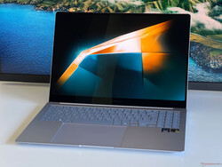 Samsung Galaxy Book4 Edge 16 review. Test device provided by Samsung Germany.