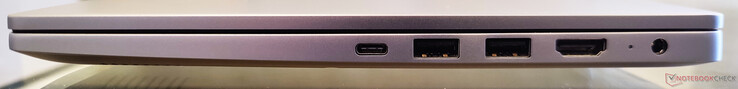 Right: USB 3.1 Gen1 Type-C, 2x USB 3.1 Gen1 Type-A, HDMI 1.4b-out, Power indicator, Charging port