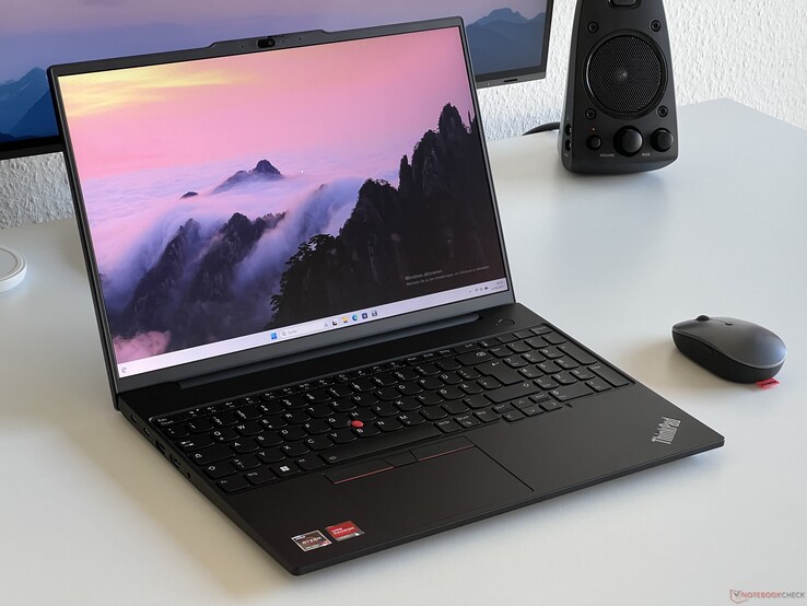 ThinkPad E16 Gen 1 Intel (16”)