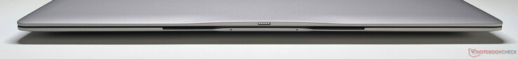 Front: Webcam connector