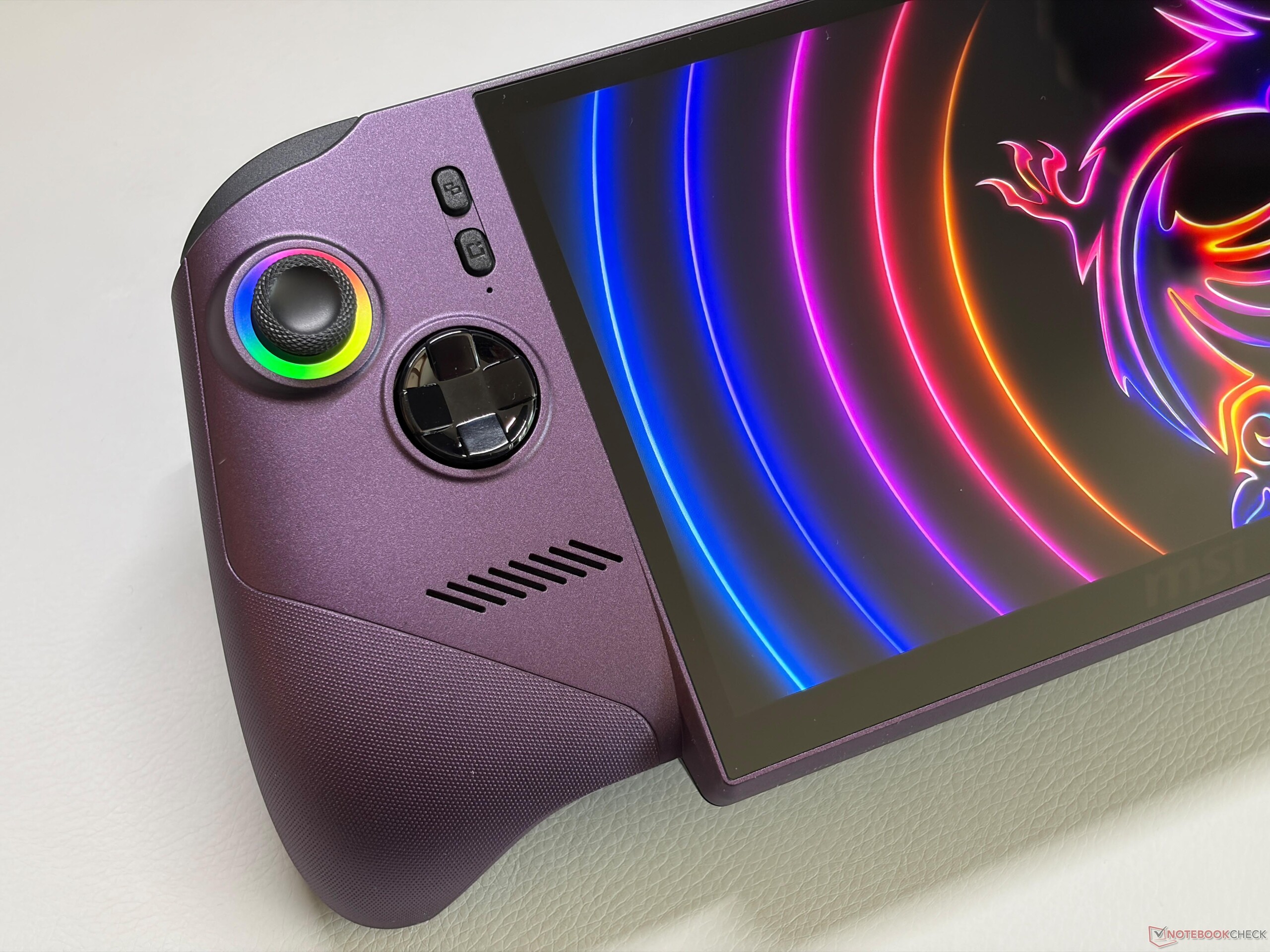 Intel's Arc G3 Extreme changes the handheld game - MSI Claw 8 EX