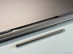 ...between the front rubber feet...