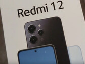 It appears that Xiaomi has already mass-produced Redmi 12 retail units. (Image source: Newzonly & @passionategeekz)