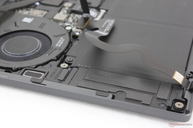 Down-firing and upfiring speakers are quite powerful for their size at 10 W total