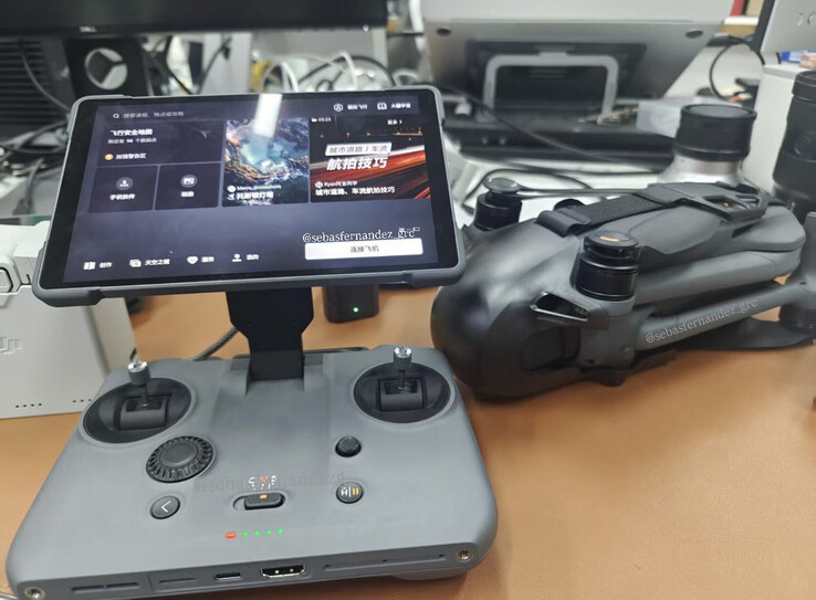 The RC Pro 2 has a built-in HDMI output and microphone with support for DJI's external microphones. (Image source: via Sebastián Fernández)