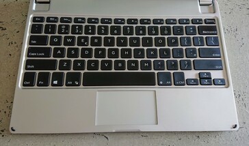 The Brydge 12.3 keyboard for the Surface Pro 6 looks like it was made by Microsoft. (Image credit: Notebookcheck)