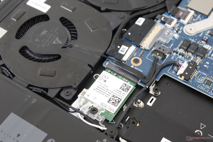 Removable WLAN module unlike on the Alienware x17 R1 or Alienware m15 R4