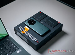 The Magic V3 weighs a mere 230 g in its green vegan leather option shown here. (Image source: Honor)