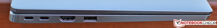 Left: Thunderbolt 3 x 2 + charging ports, HDMI USB 3.1 powered