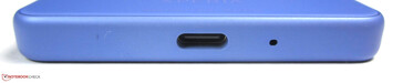 Bottom: USB-C 2.0, microphone
