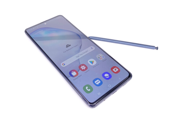Galaxy Note 10 Lite has older specs but user experience makes it a