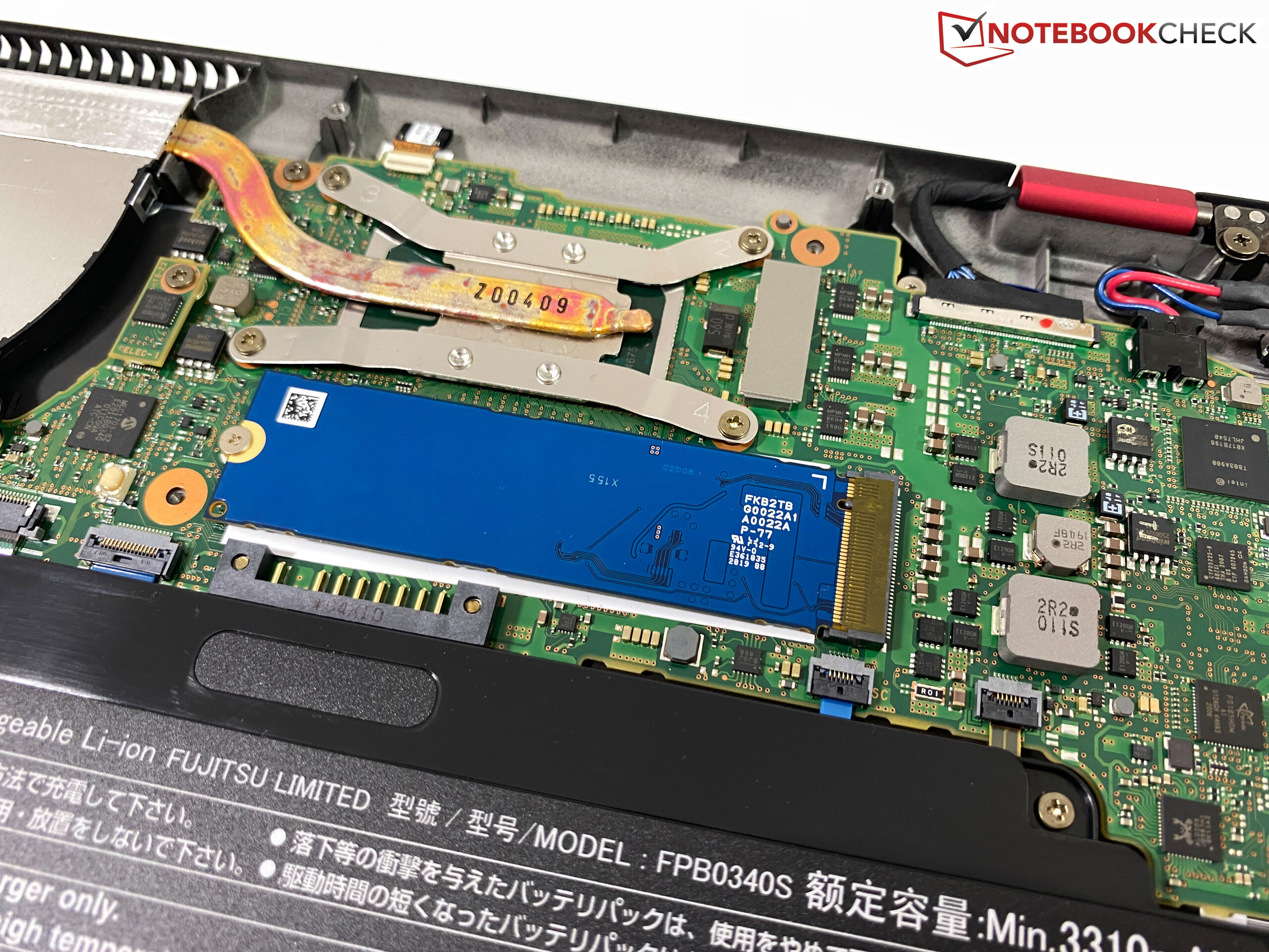 Fujitsu Lifebook U9310X - 1 kg business convertible with LTE Fujitsu Lifebook U9310X - 1 kg business convertible with LTE