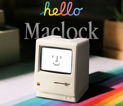 The Maclock's design was modeled on the Macintosh Classic. (Image source: Kokogol)