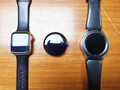 The Pixel Watch in between an Apple Watch and a Samsung Galaxy Watch. (Image source: u/tagtech414)