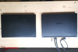 XMG Pro 15 (left) vs XMG Neo 15 (right)