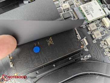 2nd RAM slot: module is in backwards
