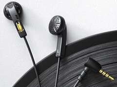 FiiO unveils JadeAudio JF11 earbuds designed for powerful bass reproduction. (Image source: FiiO)