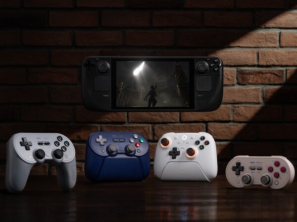 The 8BitDo Ultimate 2 Wireless of one of four 8BitDo controllers with full compatibility with Steam. (Image source: 8BitDo)