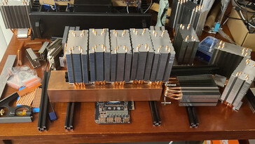 Copper slab and heat sinks for the project (Image source: Reddit)