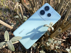 The Redmi Note 14 5G is a very good phone for under $300 (Image source: Manuel Masiero)