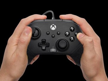 The more affordable PowerA Fusion Pro 4 Wired Controller. (Image source: PowerA)