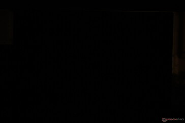 All black screen on HDR mode with local dimming on. The screen becomes pitch black for OLED-like contrast ratios