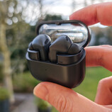 Premium mid-range headphones with bargain appeal – Samsung Galaxy Buds3 FE review