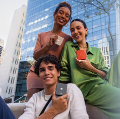 The Razr 50s contains the same 6.9-inch foldable and 3.6-inch cover displays as the Razr 50. (Image source: Motorola via SoftBank)