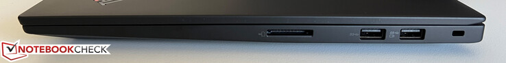 Right: SD card reader, 2x USB-A 3.2 Gen. 1 (5 GBit/s, 1x Powered), Kensington Nano Security Slot