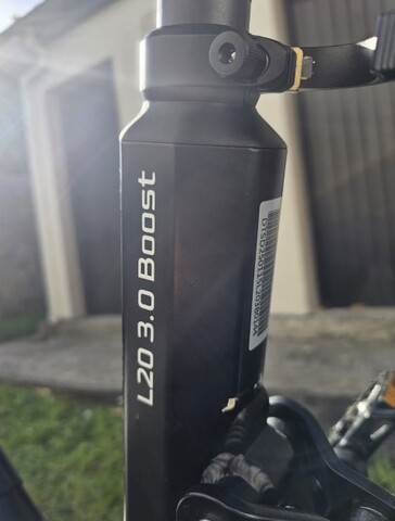...seatpost branding...