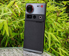 We have reviewed the Nubia Z70S Ultra (Image source: Daniel Schmidt)