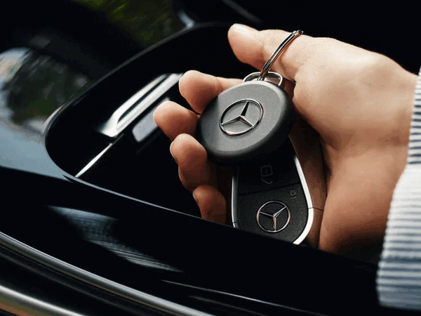 The Chipolo Loop Mercedes-Benz edition has a Mercedes logo in the center.