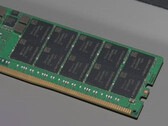DDR5 prices could reach the sweet spot in early 2023. (Image Source: Anandtech)