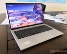 Das HP EliteBook x360 1040 G7 ist eines der besten Convertibles, wenn die Grafikleistung der UHD Graphics ausreicht.