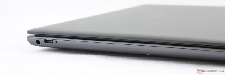 Left: AC adapter, USB-C w/ DisplayPort