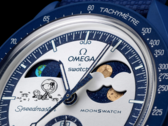 The new Mission to Earthphase - Moonshine Gold watch (pictured) has a moonphase indicator at the 2 o’clock subdial and an earthphase indicator at 10 o’clock. (Image source: Swatch)