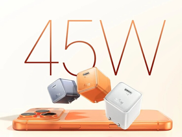 The Ugreen Fingertip Power 45W GaN Mini Fast Charger