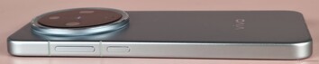Right case side (buttons)