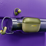 The new Bose Sport Open Earbuds come in Black, Eucalyptus Green and White finishes.