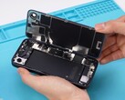 The Apple iPhone 16e makes it relatively easy to replace the battery and the back. (Image source: REWA Technology)