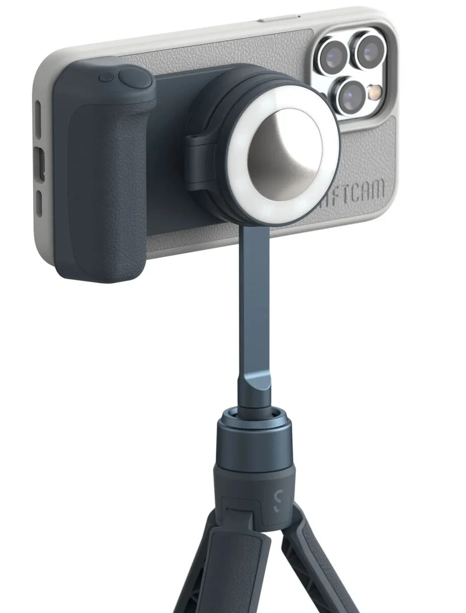 ShiftCam SnapGrip: Accessory turns the Apple iPhone into a camera