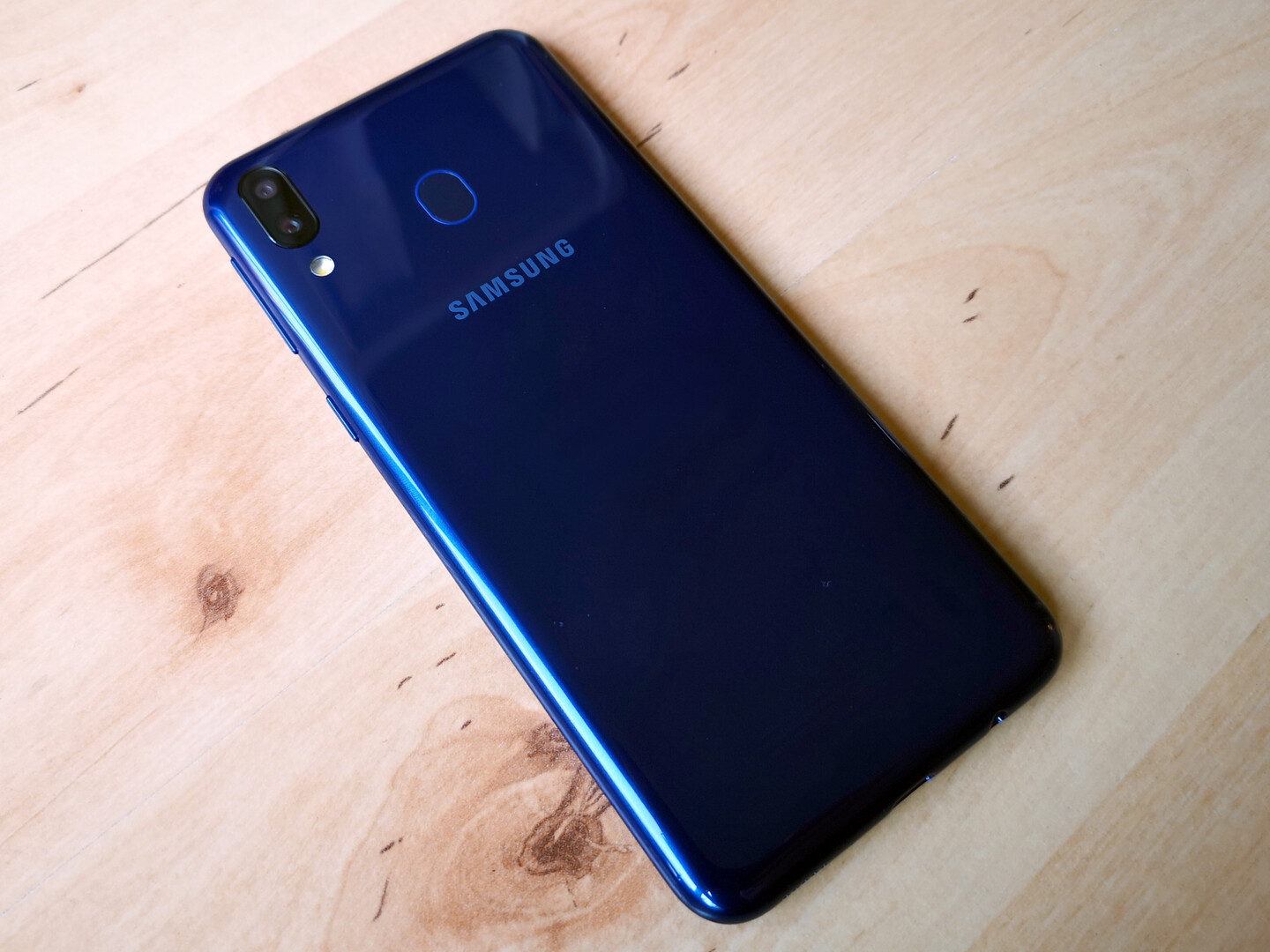 samsung galaxy m20 under 5000