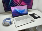 HP OmniBook 3 17 in review