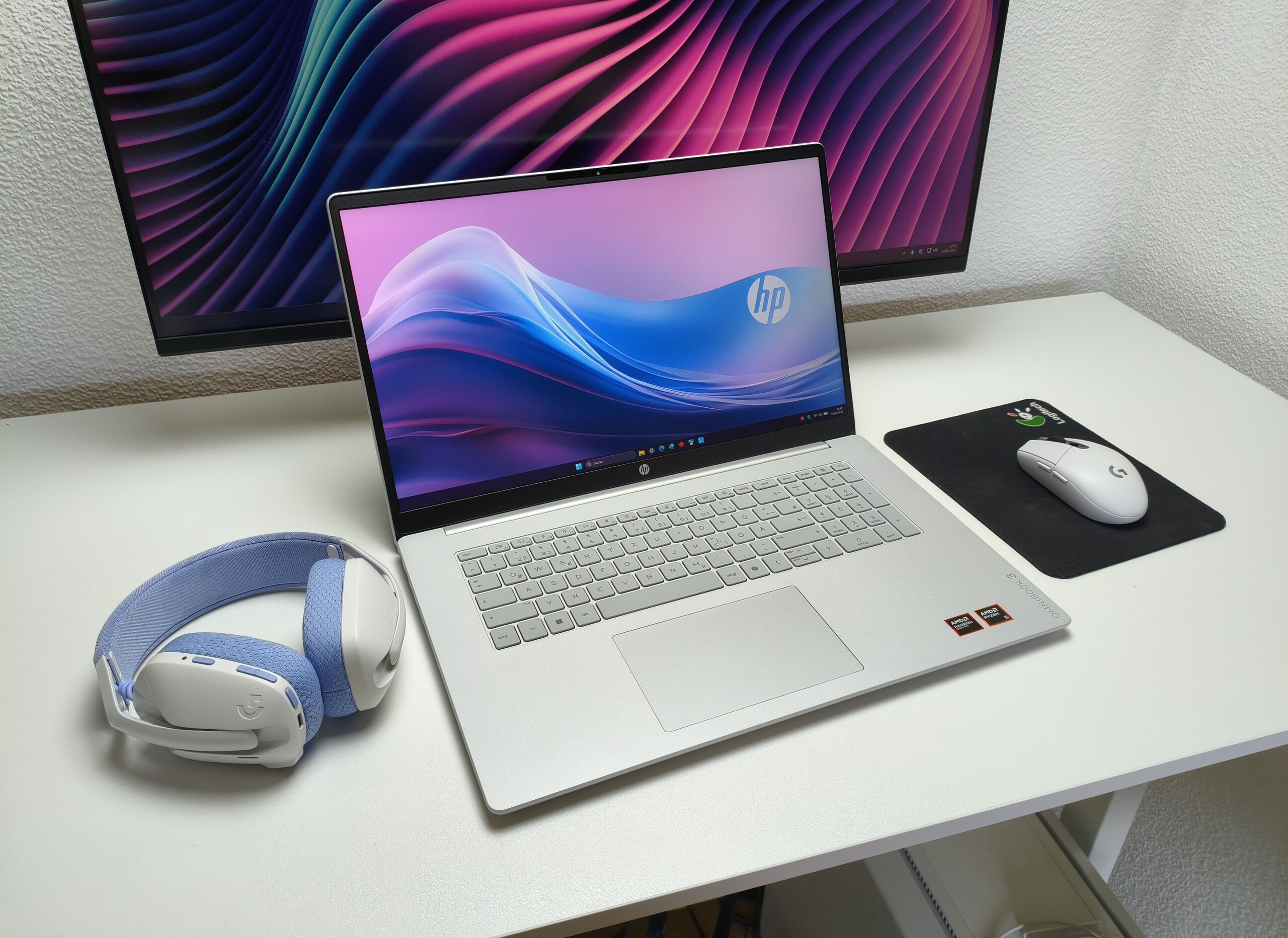 HP OmniBook 3 17 in review