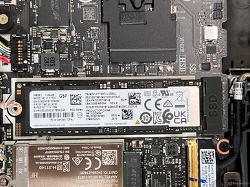 Replaceable M.2-2280 SSD (PCIe 4.0)