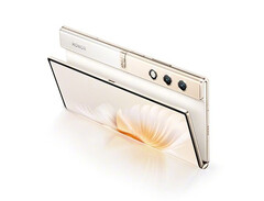 The Honor V Purse is a return to the wraparound design that Huawei pioneered with the Mate X. (Image source: Honor)
