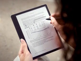 The InkSight stylus can annotate texts in color on the Boox Note Mini C e-reader.